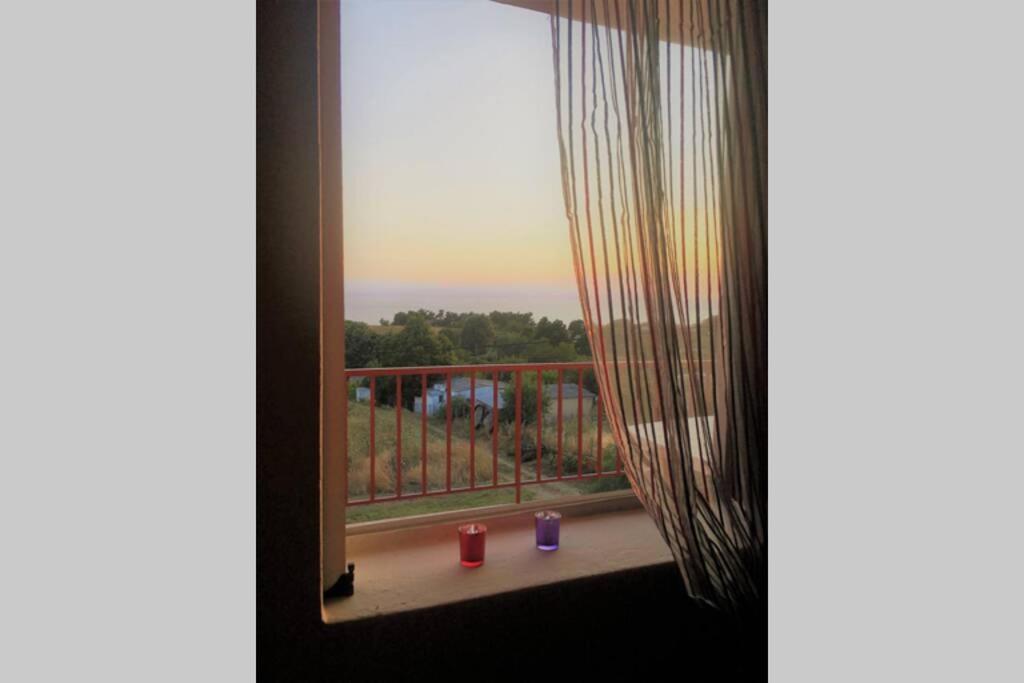 אפאנומי Eva Apartment With Great View מראה חיצוני תמונה